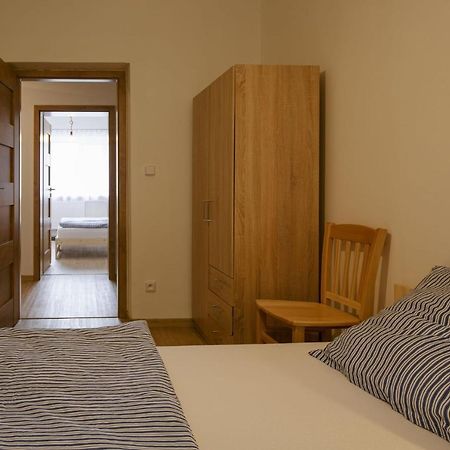 Apartman Zacler Luaran gambar